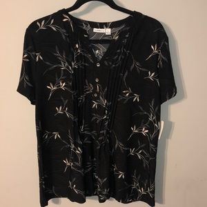 NWT Black Leaf Top